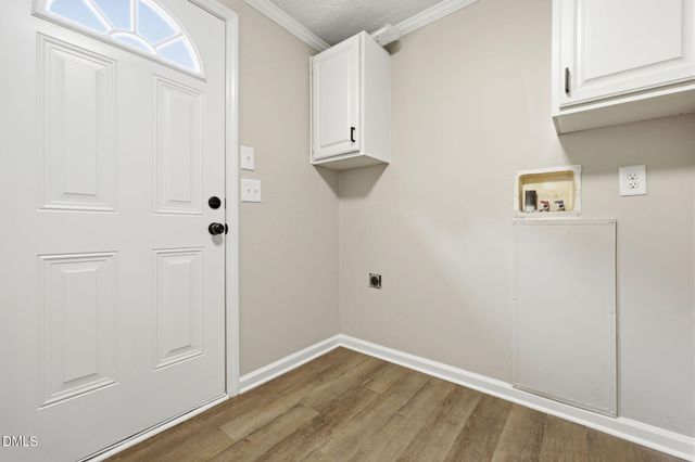 102 Pineview Drive, Louisburg, NC 27549
