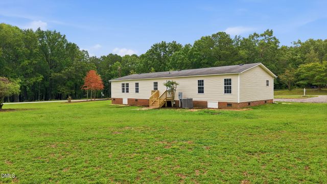 102 Pineview Drive, Louisburg, NC 27549
