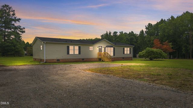 102 Pineview Drive, Louisburg, NC 27549