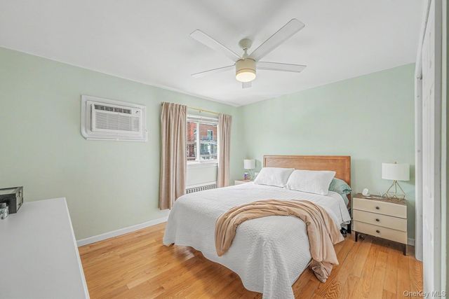 2015 36th Street, Astoria, NY 11105