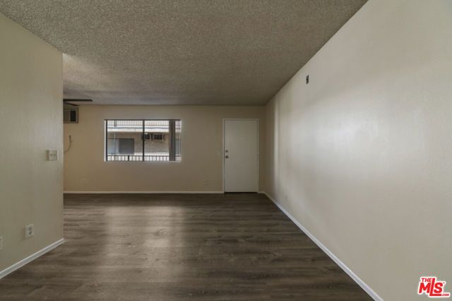 7635 Lankershim Boulevard, North Hollywood (los Angeles), CA 91605