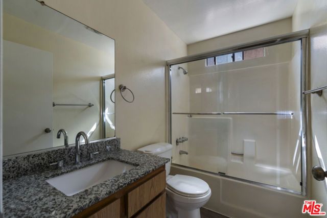 7635 Lankershim Boulevard, North Hollywood (los Angeles), CA 91605