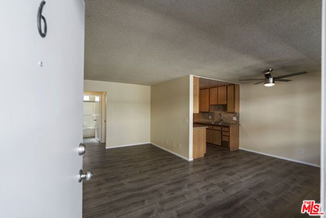 7635 Lankershim Boulevard, North Hollywood (los Angeles), CA 91605