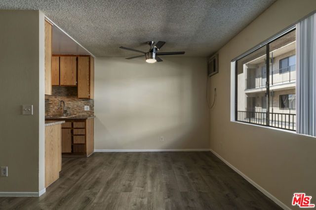 7635 Lankershim Boulevard, North Hollywood (los Angeles), CA 91605