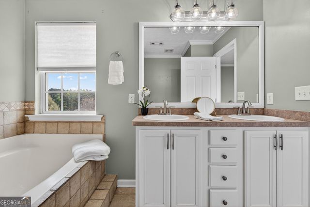 8 Palladio Way, Newnan, GA 30263