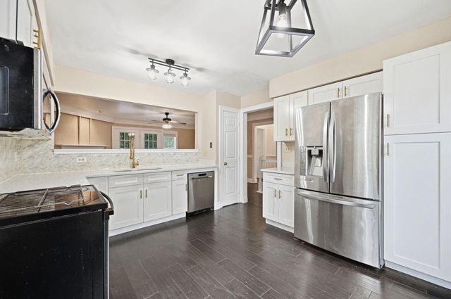 28 CHERRY LAUREL DR, Fredericksburg, VA 22405