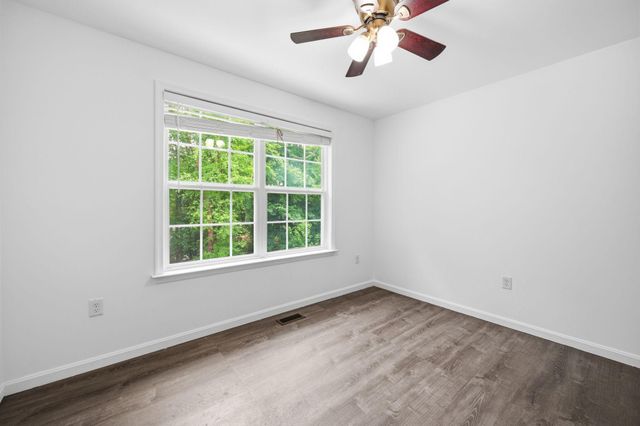 28 CHERRY LAUREL DR, Fredericksburg, VA 22405