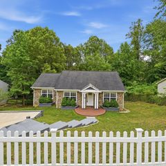 28 CHERRY LAUREL DR, Fredericksburg, VA 22405