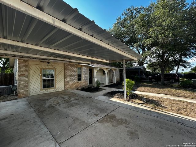 1826 Laven Dr, San Antonio, TX 78228