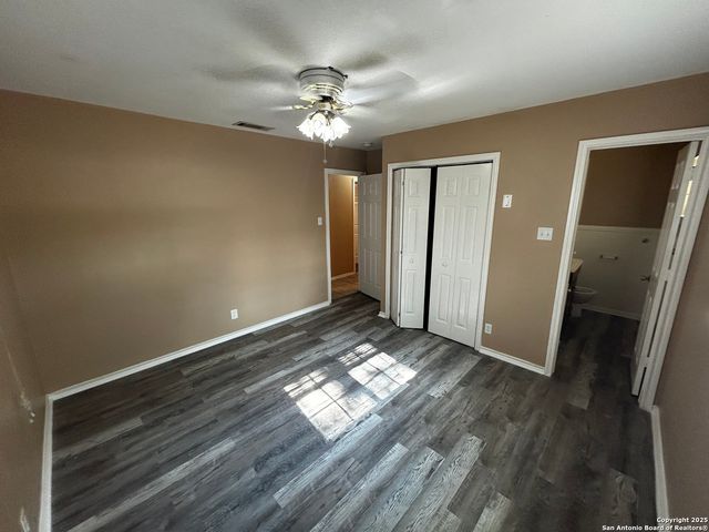 1826 Laven Dr, San Antonio, TX 78228