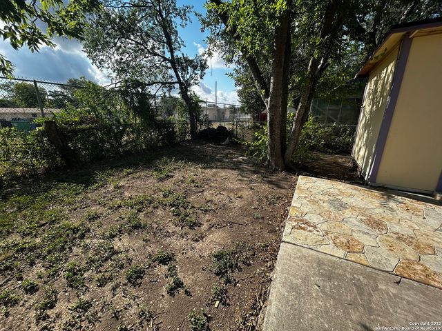 1826 Laven Dr, San Antonio, TX 78228