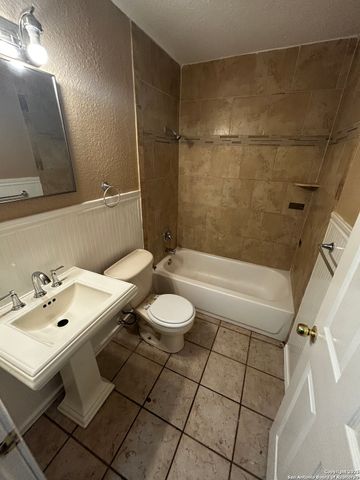 1826 Laven Dr, San Antonio, TX 78228