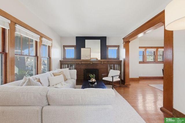 4252 Mason Street, Omaha, NE 68105