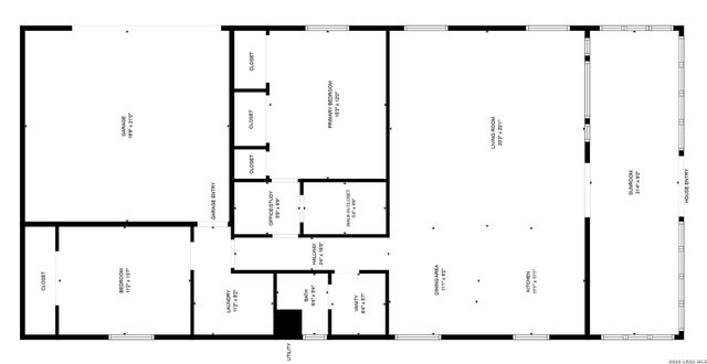 799 County Road 6612, Devine, TX 78016