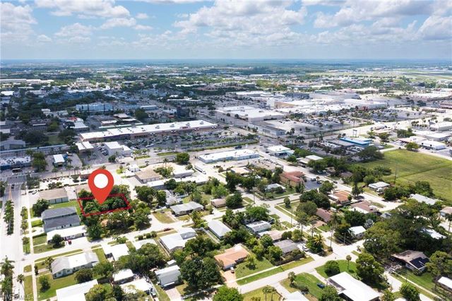 1925 Suwanee AVE, Fort Myers, FL 33901