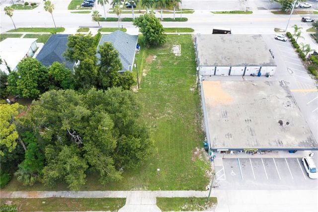 1925 Suwanee AVE, Fort Myers, FL 33901