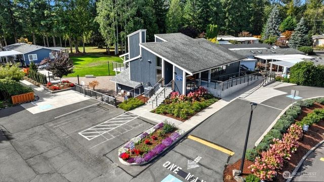 2200 SE 196th Street #2, Bothell, WA 98012
