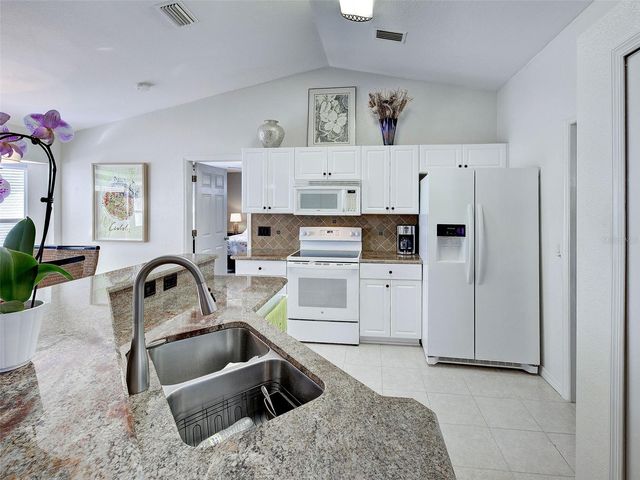 10381 SANDRIFT AVENUE, Englewood, FL 34224