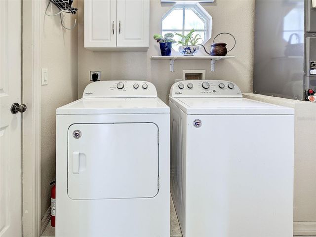 10381 SANDRIFT AVENUE, Englewood, FL 34224