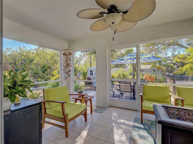 10381 SANDRIFT AVENUE, Englewood, FL 34224