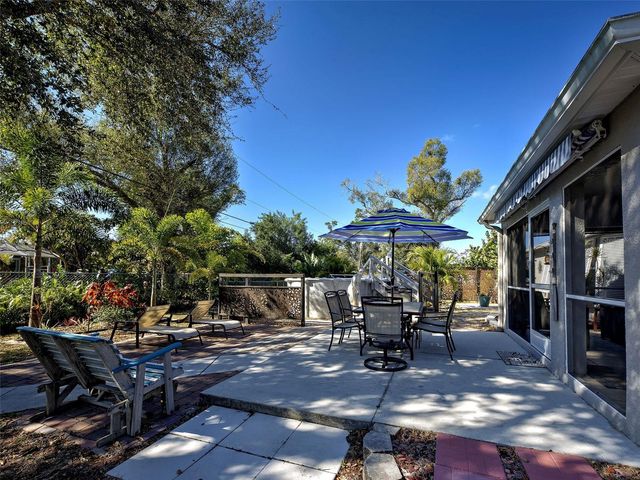 10381 SANDRIFT AVENUE, Englewood, FL 34224