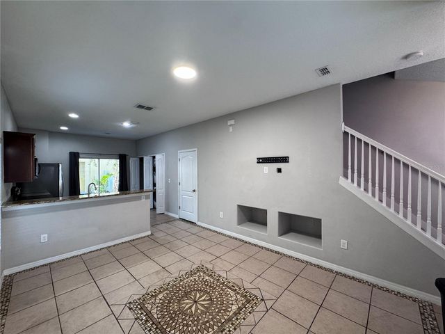 8523 BRUSHLEAF WAY, Tampa, FL 33647