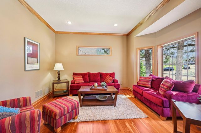 3489 Wolfberry Court, Eagan, MN 55123