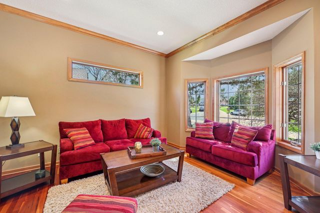 3489 Wolfberry Court, Eagan, MN 55123