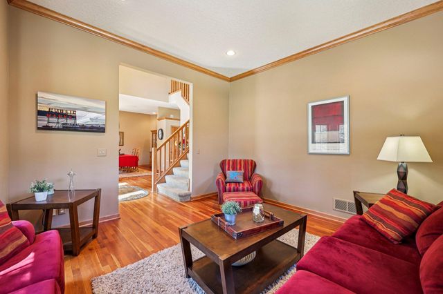 3489 Wolfberry Court, Eagan, MN 55123