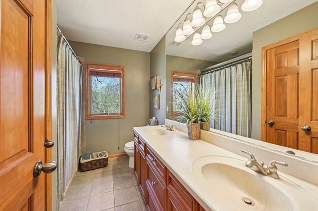 3489 Wolfberry Court, Eagan, MN 55123