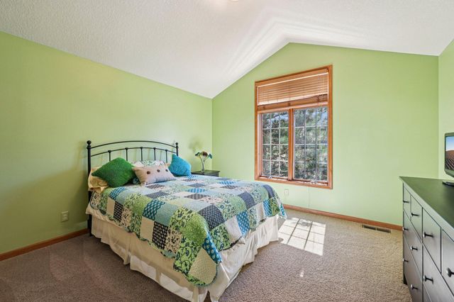 3489 Wolfberry Court, Eagan, MN 55123