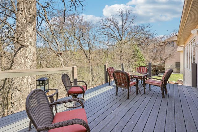 3489 Wolfberry Court, Eagan, MN 55123