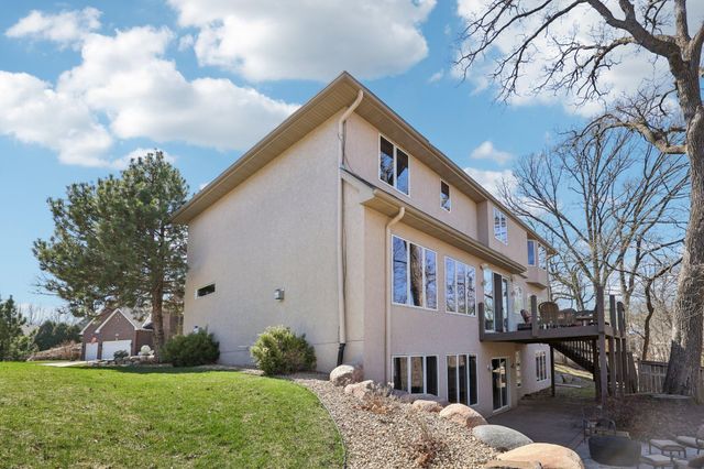 3489 Wolfberry Court, Eagan, MN 55123