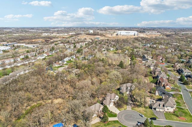 3489 Wolfberry Court, Eagan, MN 55123