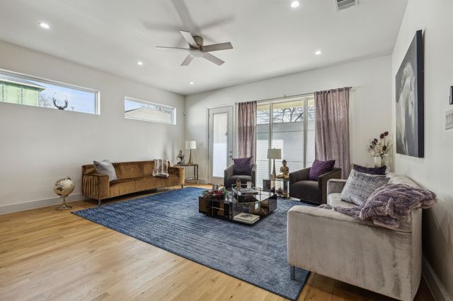 4618 Newmore Avenue, Dallas, TX 75209