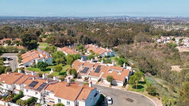 4878 Tinasa Way, San Diego, CA 92124