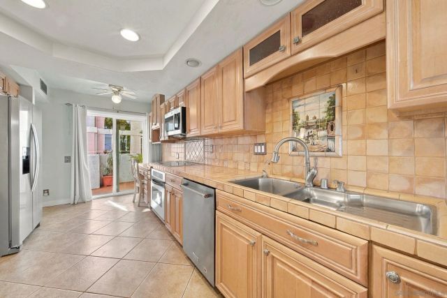 4878 Tinasa Way, San Diego, CA 92124