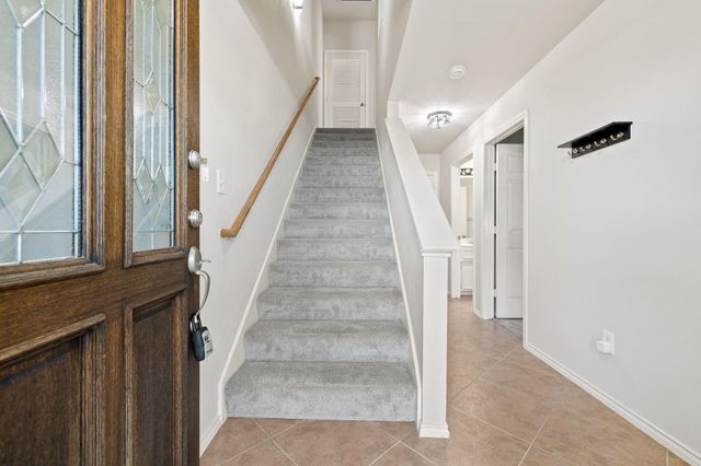 902 Memorial Heights Drive, Houston, TX 77007