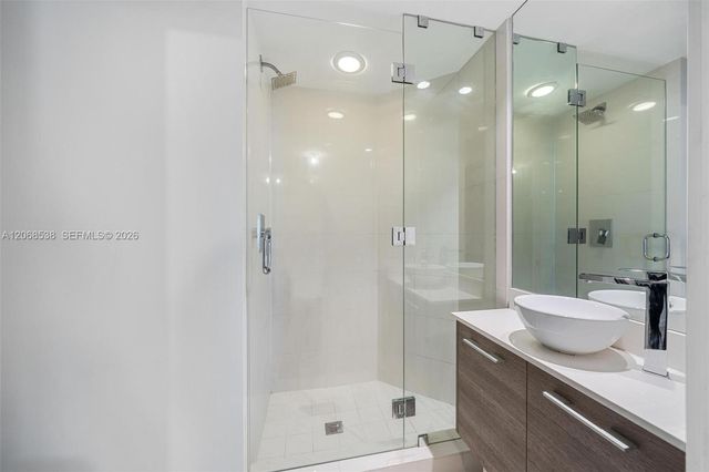 650 NE 32nd Street 4407, Miami, FL 33137