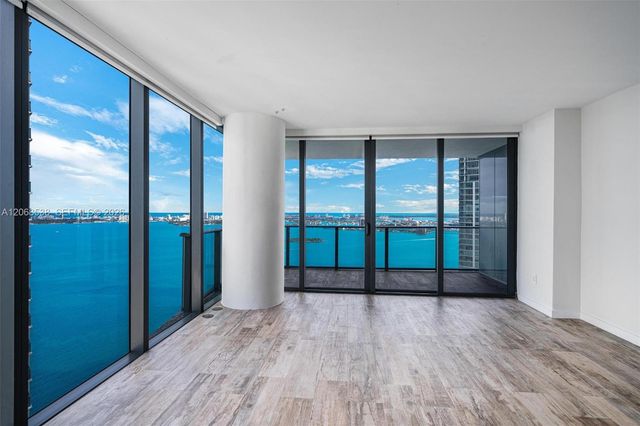 650 NE 32nd Street 4407, Miami, FL 33137