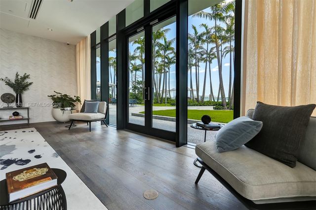 650 NE 32nd Street 4407, Miami, FL 33137