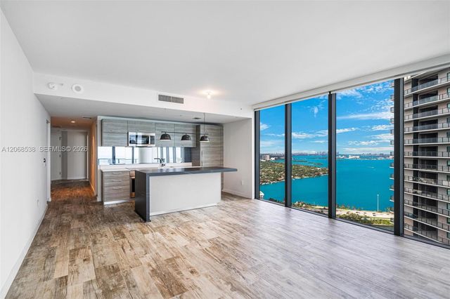 650 NE 32nd Street 4407, Miami, FL 33137