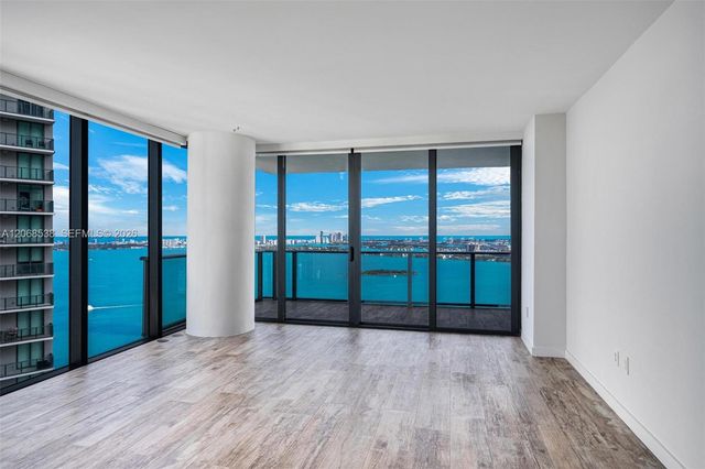650 NE 32nd Street 4407, Miami, FL 33137
