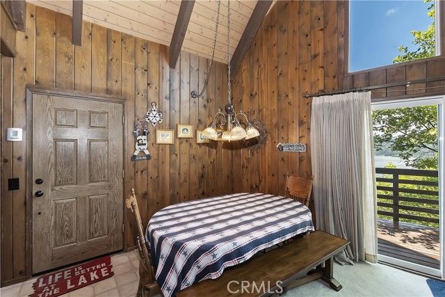 1096 Nadelhorn Drive, Lake Arrowhead, CA 92352