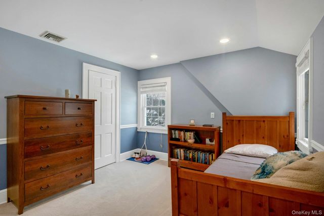 25 Maple Road, Briarcliff Manor, NY 10510