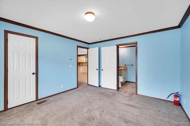 289 Pompano Court, Lapeer, MI 48446