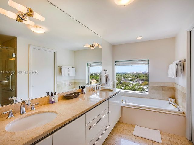 3400 SW 27th Ave 1005, Miami, FL 33133