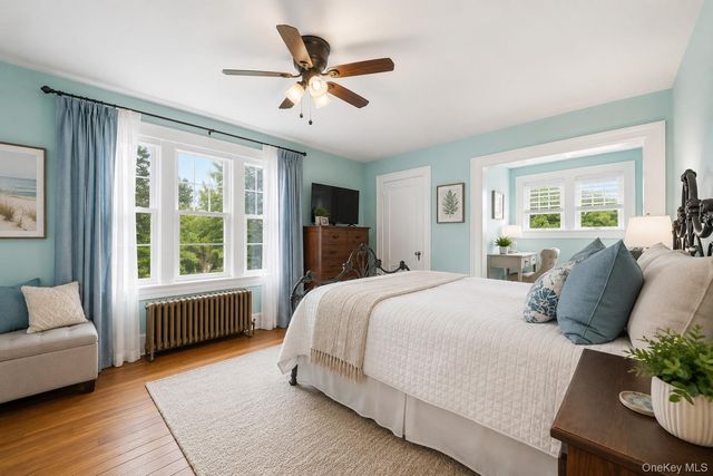 91 Rockaway Avenue, Rockville Centre, NY 11570