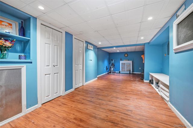 91 Rockaway Avenue, Rockville Centre, NY 11570