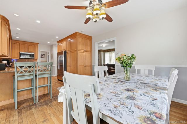 91 Rockaway Avenue, Rockville Centre, NY 11570